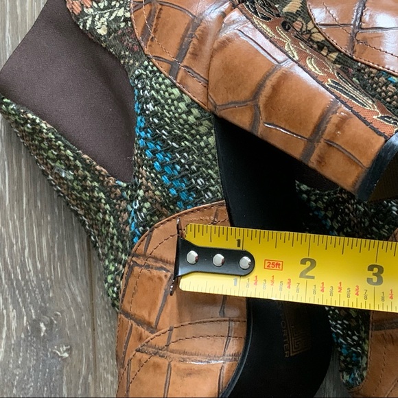 Tracy Porter Tapestry Pull on Ankle Boots - Picture 9 of 11